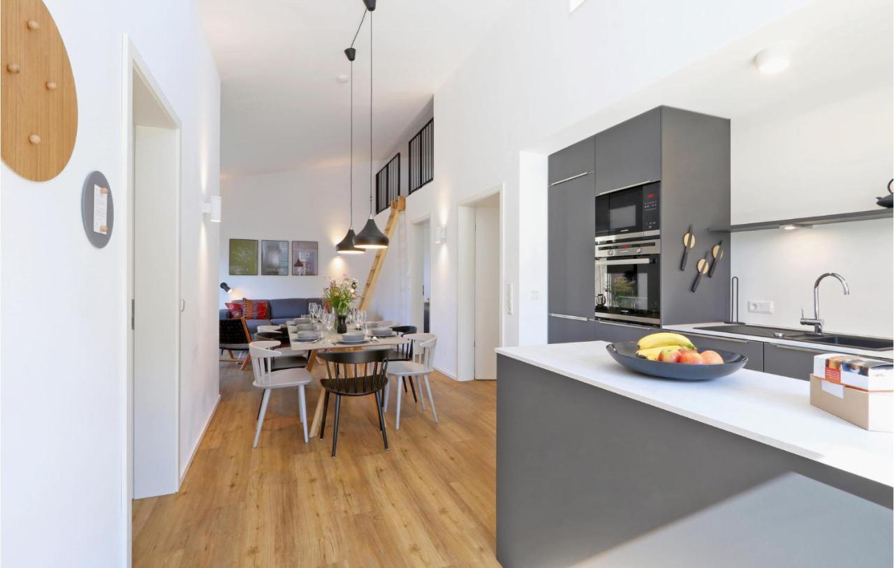 Awesome Home In Lembruch-Duemmer See With Kitchen Dış mekan fotoğraf